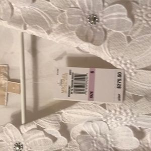 Never worn Sought after White Michael Kors size 6